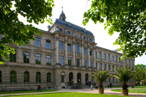 FAU's Kollegienhaus is primarily home to lectures and seminars held by the Faculty of Humanities. (Image: FAU/Erich Malter)